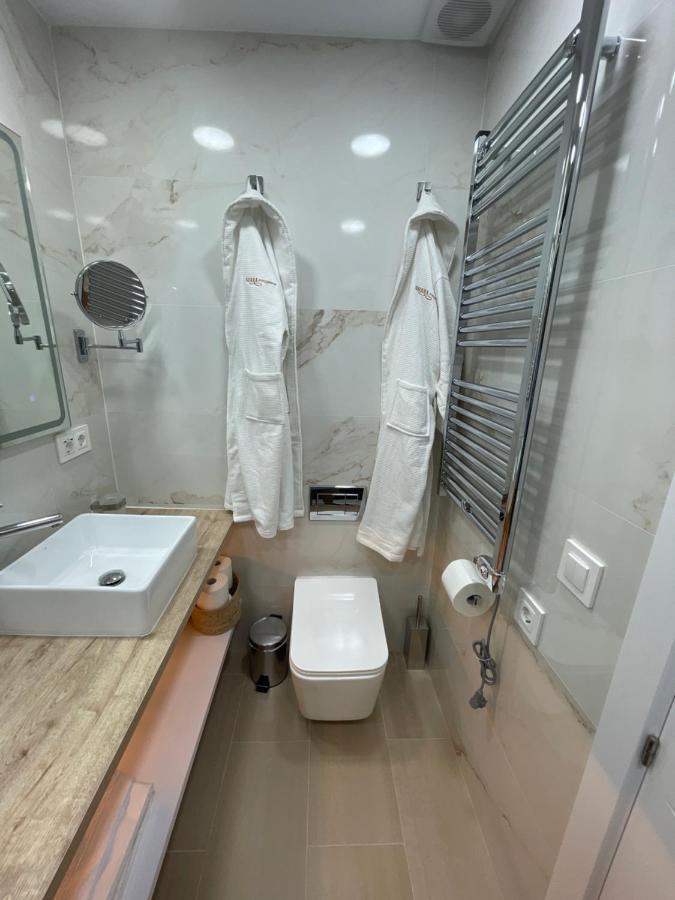 Suara Apartamentos 3 Madrid Ngoại thất bức ảnh